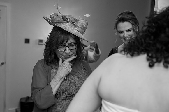 bobbie & liam helen j rose photography 0x2a7625027