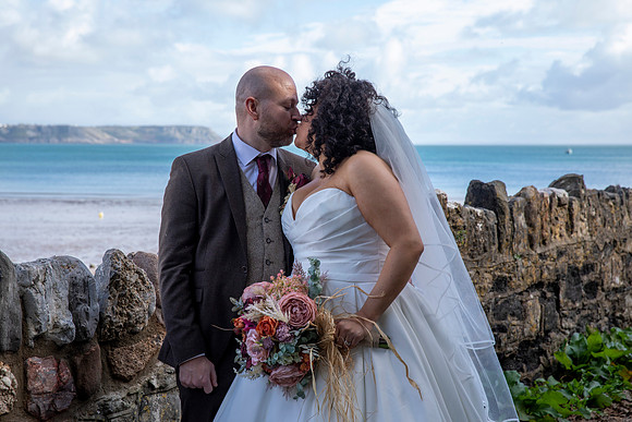 bobbie & liam helen j rose photography 0x2a7825133