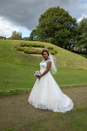 Helen J Rose Photography - Welsh wedding photographer - Mountain Ash Golf Club wedding - pontypridd wedding photographer - mubi and david (331)