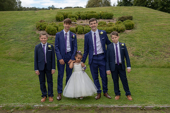 Helen J Rose Photography - Welsh wedding photographer - Mountain Ash Golf Club wedding - pontypridd wedding photographer - mubi and david (358)