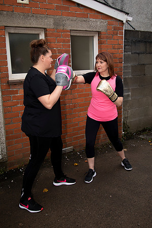 pink collar boxing-mind-charity boxing-teacher of the year-welsh photographer (45)