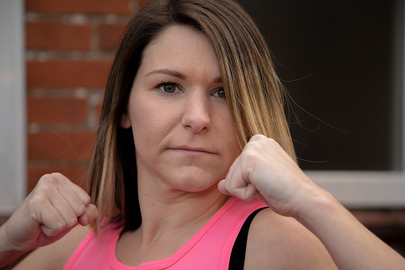 pink collar boxing-mind-charity boxing-teacher of the year-welsh photographer (85)