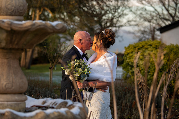 nicola & Merv helen j rose photography 0x2a0095187