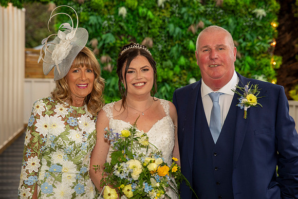 Ffion1520X2A8323140625