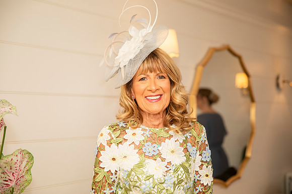 Ffion0400X2A8149140625